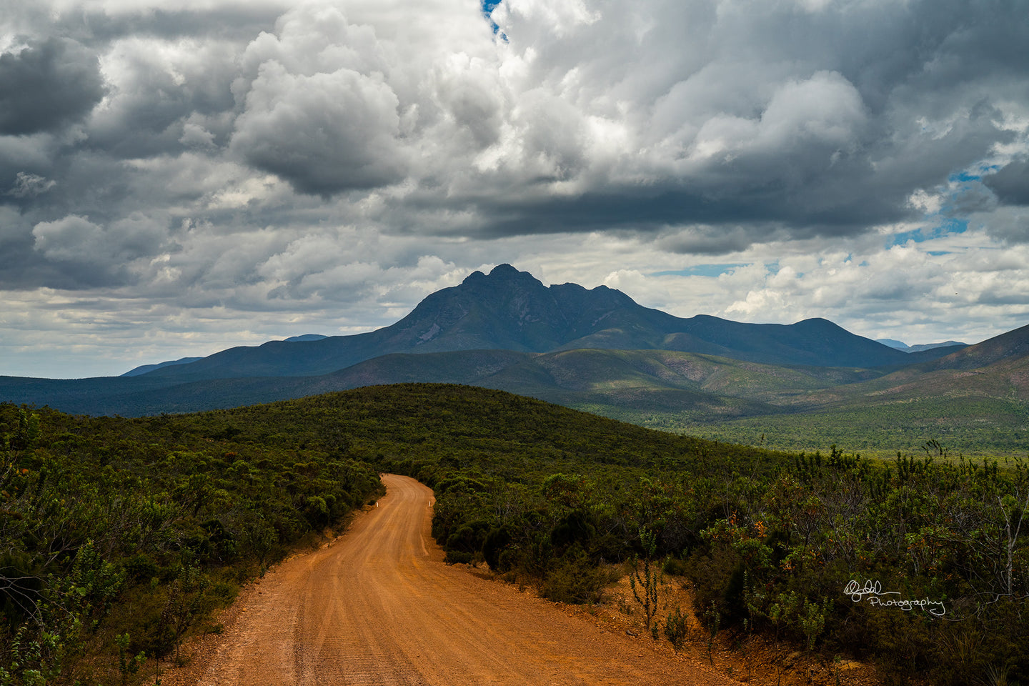 The Stirling Ranges - The Road to Toolbranup
